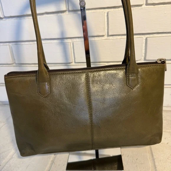 Hobo International Vintage Slim Olive Green Leather Shoulder Bag - Picture 2 of 14